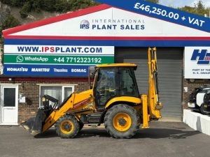 JCB 3CX backhoe loader for sale - J07078