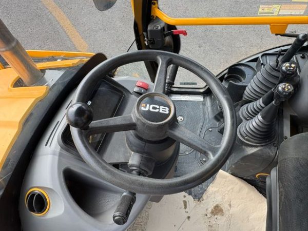 JCB 3CX Backhoe Loader for sale - J00188
