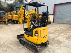 Komatsu PC14 R-3HS mini digger for sale - M08062