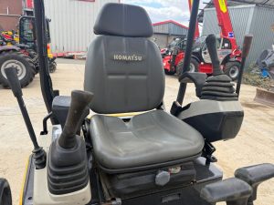 Komatsu PC14 R-3HS mini digger for sale - M08062