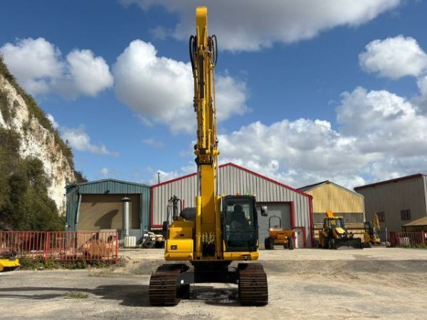 Komatsu PC210 Tracked Excavator for sale - U01076