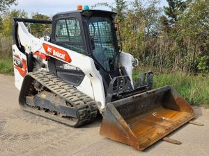 Bobcat T76 tracked skidsteer loader for sale - G08006