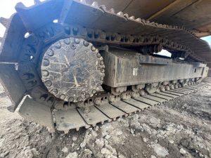 Komatsu PC210 digger for sale - U08185