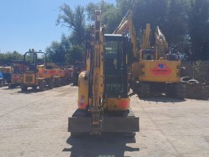 Komatsu PC26 MR-3 mini digger for sale - M00447