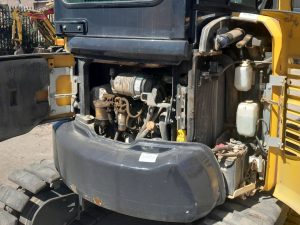 Komatsu PC26 MR-3 mini digger for sale - M00447