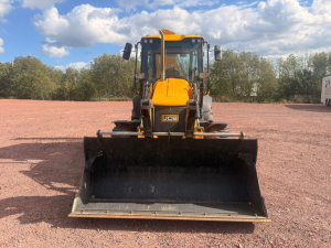 JCB 3CX Backhoe loader for sale - J11064