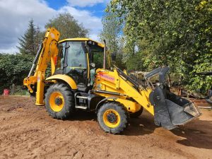 JCB 3CX backhoe loader for sale - J09088